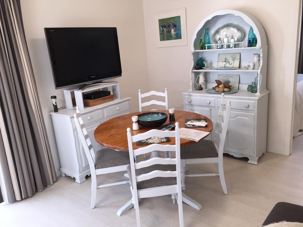 Castlewood Cottage Company Bay Екстер'єр фото
